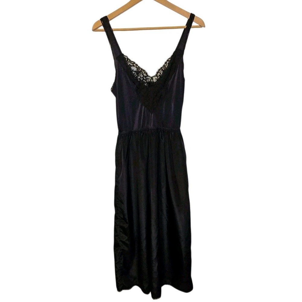 Vtg Olga Black Slip Dress Chest 32" Lace Trim 90s Dark Feminine Quiet Luxury